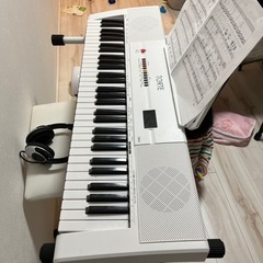 電子ピアノ　美品