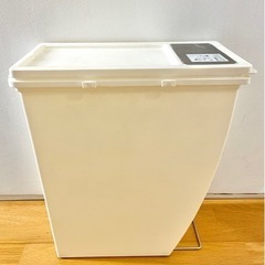 あげます！ゴミ箱　ホワイトの画像