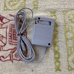 ニンテンドーDS　LLの画像