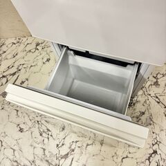 17422  AQUA 一人暮らし2D冷蔵庫 2022年製 126L ◆大阪市内・東大阪市他 5,000円以上ご購入で無料配達いたします！◆ ※京都・高槻・枚方方面◆神戸・西宮・尼崎方面◆生駒方面、大阪南部方面　それぞれ条件付き無料配送あり！ 16108 AQUA 一人暮らし2D冷蔵庫 2018年製 126L ◇大阪市内・東