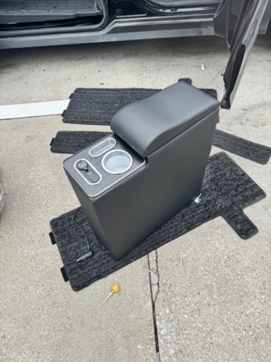 ノア　
ヴォクシー 80 コンソール