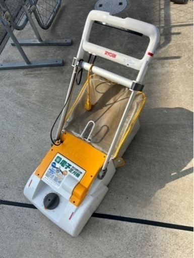 芝刈り機
