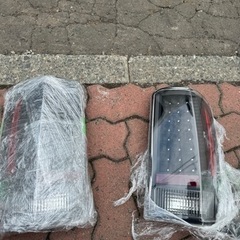 03.04,05エスカレード、社外テールランプ
