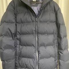 ユニクロ　UNIQLO ダウン　男性の画像