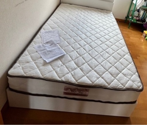 セミダブルマットレス