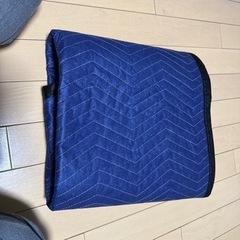 養生マットサイズ182×137センチ1枚700円でいかがですか
