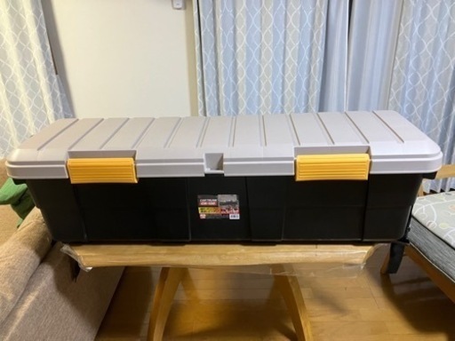 軽トラ荷台の収納ボックス