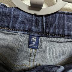 UNIQLO★140☆ジーンズ☆インディゴの画像