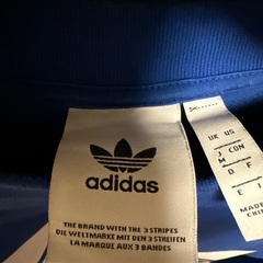 adidas ジャンボトレーナーの画像