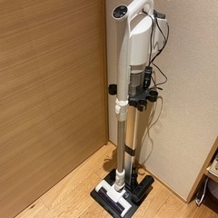 アイリスオーヤマ SCD-N1P 充電式サイクロンスティッククリ...