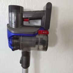 ダイソン　引取希望　DC35　充電コード付き