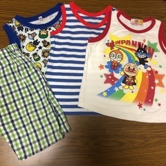80サイズ　タンクトップ×3、短パン×1
