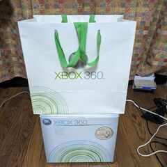 Xbox 360 本体 コントローラー ゲーム 完売記念パック 未使用品のヘッドセット付 別売りのリモコンもサービスで付きますの画像