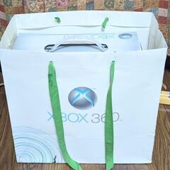 Xbox 360 本体 コントローラー ゲーム 完売記念パック 未使用品のヘッドセット付 別売りのリモコンもサービスで付きますの画像