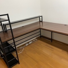【GW値下げ中】LOWYA  L字デスク　ブラウンの画像