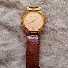 GUY  LAROCHE　メンズ用腕時計　美品