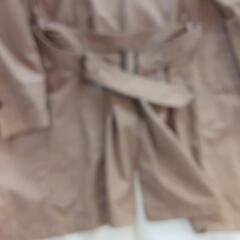 　トレンチコート　レディース　メンズ　46　MICHEL KLEIN　細身の男性にも。　の画像