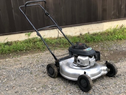 ホンダ芝刈り機　常総市豊岡町から