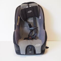 チャイルドシート　evenflo製品