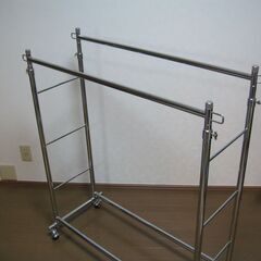 ハンガーラック