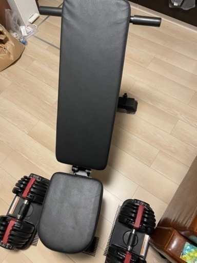 ダンベル　トレーニングベンチ