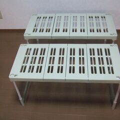 押入れ用たなの画像
