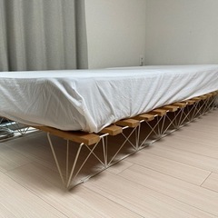 シングルベッドプレム＆マットレスの画像