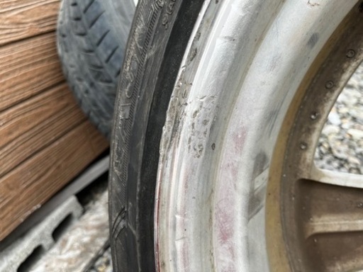 車のパーツ タイヤ、ホイール