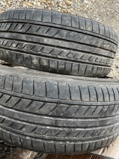 車のパーツ タイヤ、ホイール