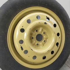 車のパーツ タイヤ、ホイール