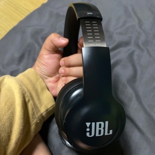 JBLヘッドホン