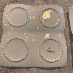 お皿　プレートの画像