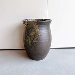 大きい壺 傘立て
