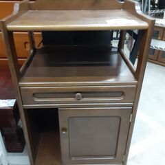 リサイクルショップどりーむ天保山店　No12801　レンジ台　コンセント付きの画像