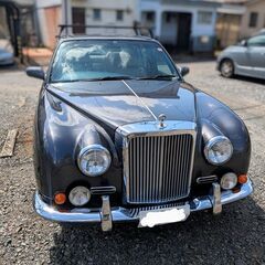 光岡　ガリュー　クラシックカー　日産ベース