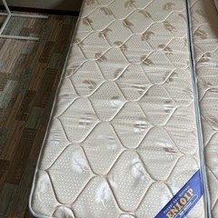 ベッド　マット　1セット　セミシングルの画像