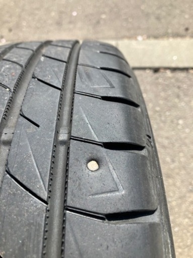 車のパーツ タイヤ、ホイール