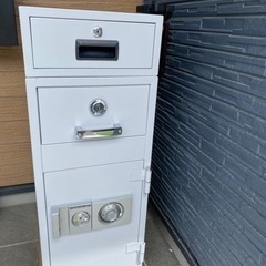大型金庫