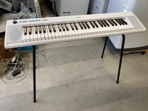 お薦め品‼️ヤマハキーボード piaggero NP-12 2020年