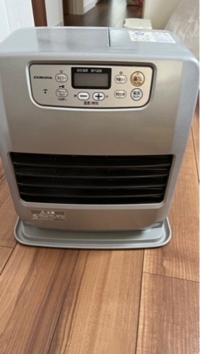 【お取引中】家電 季節、空調家電 ファンヒーター