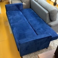 リサイクルサービス八光】幅203cm 3人掛け ベルベット ソファベッド ブルー
