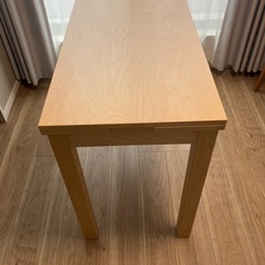 【お譲り先決定】IKEA 伸長式 ダイニングテーブル BJURSTA　ビュースタ　ナチュラルの画像