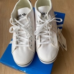 【新品未使用】adidas厚底スニーカー　コートバンテージ　FZ5600の画像