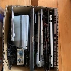 (売約済）完全ジャンクノートPC部品無料で差し上げます。段ボール...