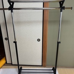 ハンガーラック 衣文かけの画像