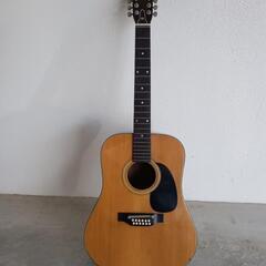 中古の１２弦ギターの画像