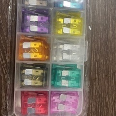 未開封　ヒューズ100個