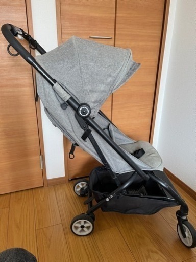 サイベックス　イージーエス　cybex EEZY S 