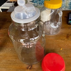 果実酒ビンの画像