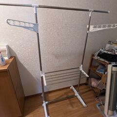 洗濯物干し、ラック